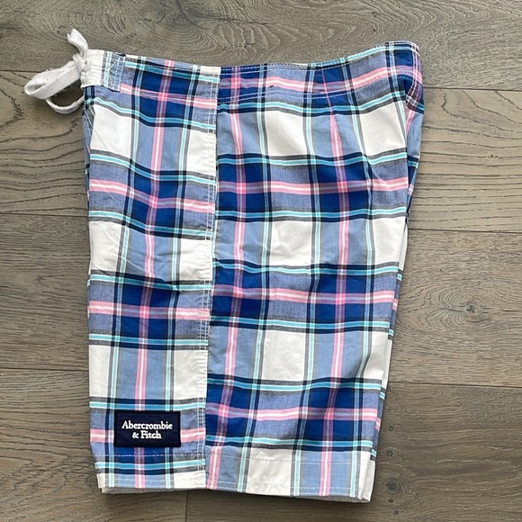 Mens Abercrombie & Fitch Fully Mesh Lined Pink, White & Blue Plaid Swim Trunks-L - Picture 2 of 8